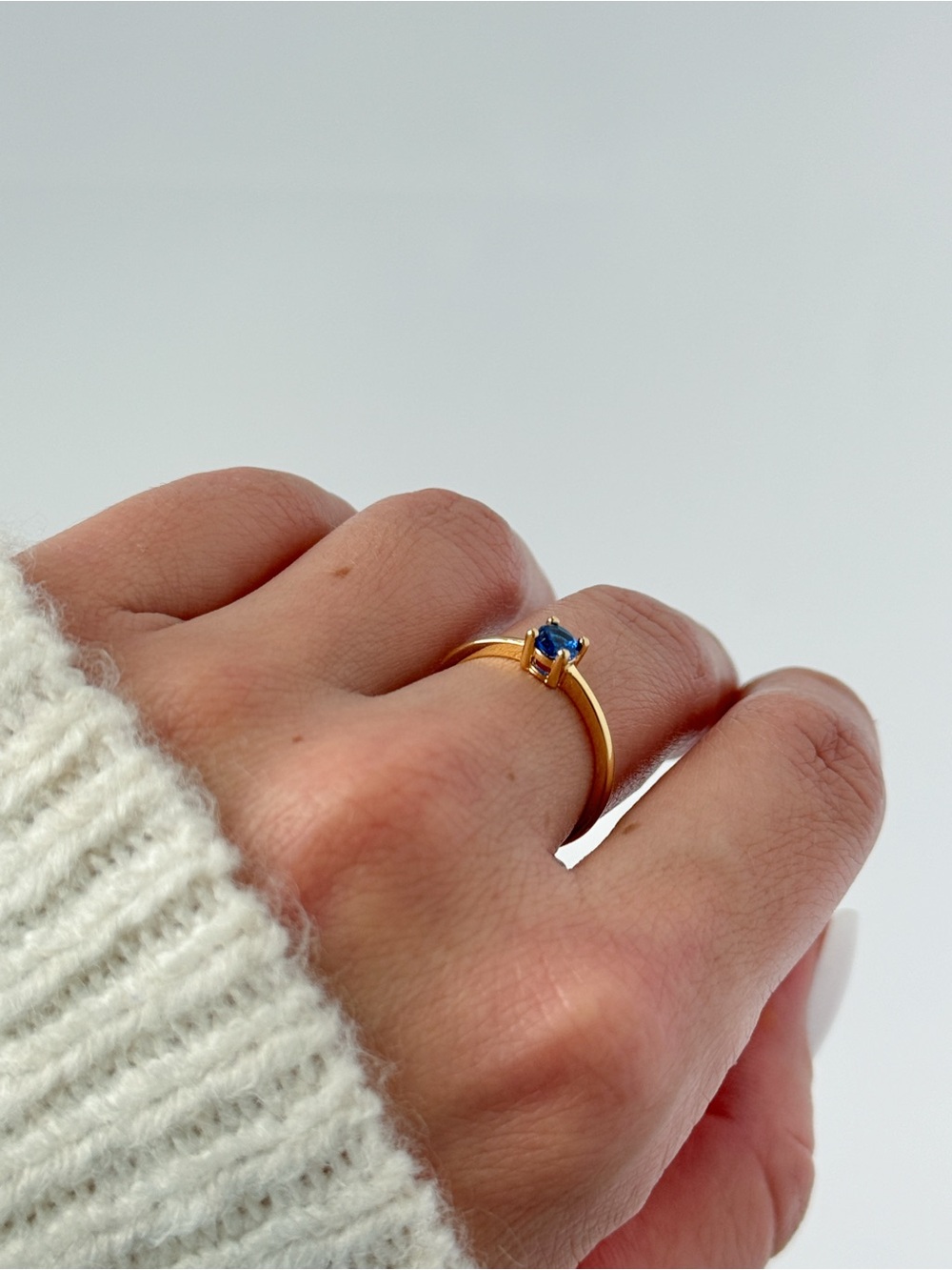 18k Gold Plated Solitaire Ring with Blue Sapphire Accent - Size 7